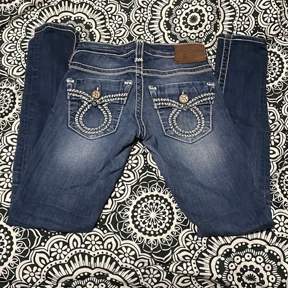 Big Star Jeans. Style: Jenae Size: 23R - Picture 2 of 7